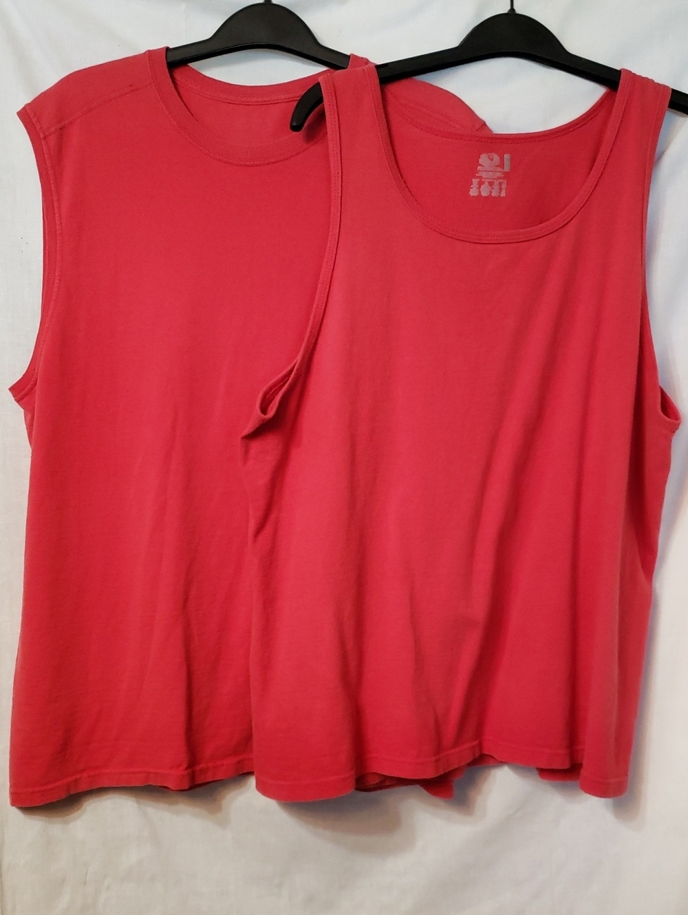 Fruit of the Loom Men’s - Red Tank Tops Set Of 2